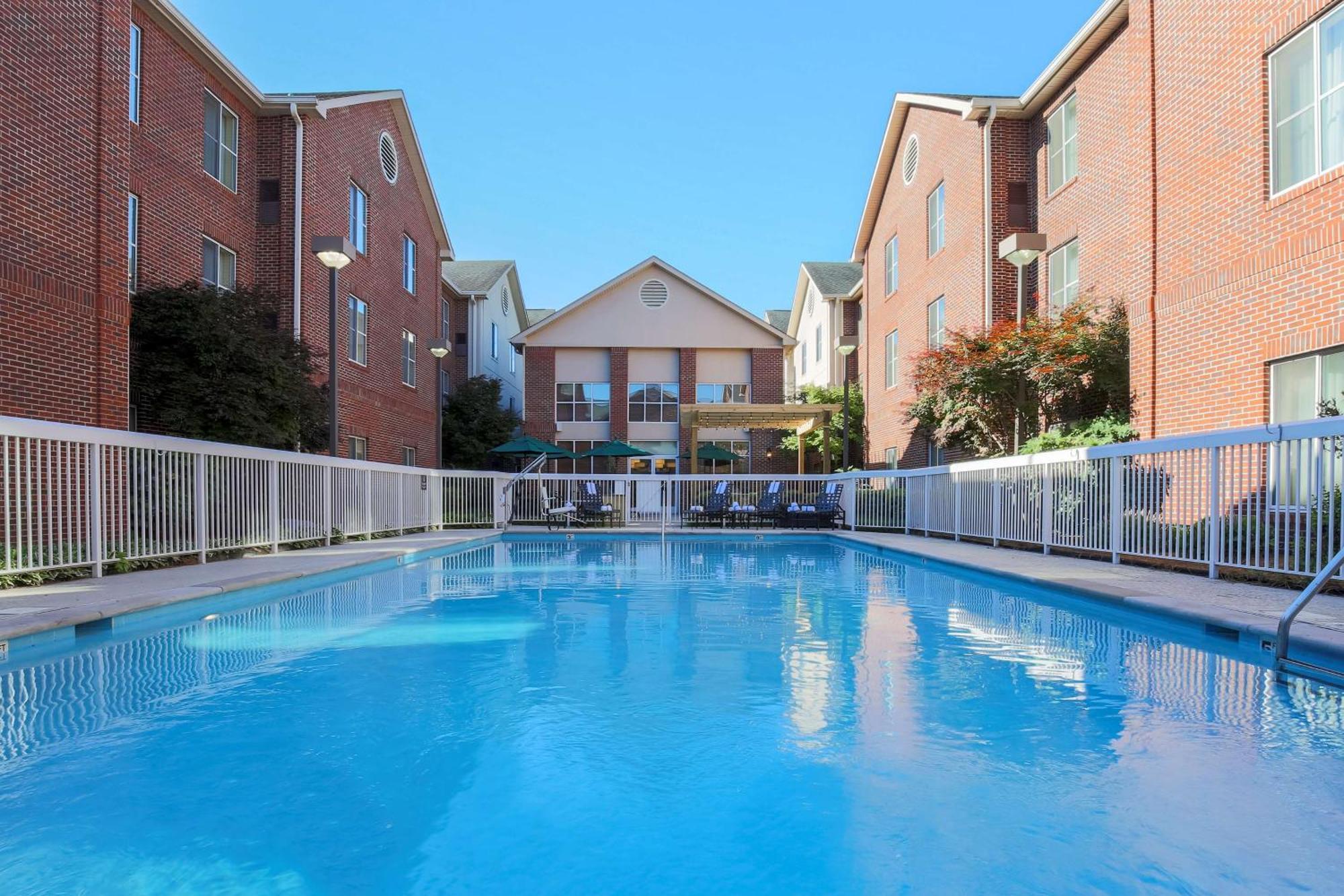 Homewood Suites Nashville Airport Екстер'єр фото