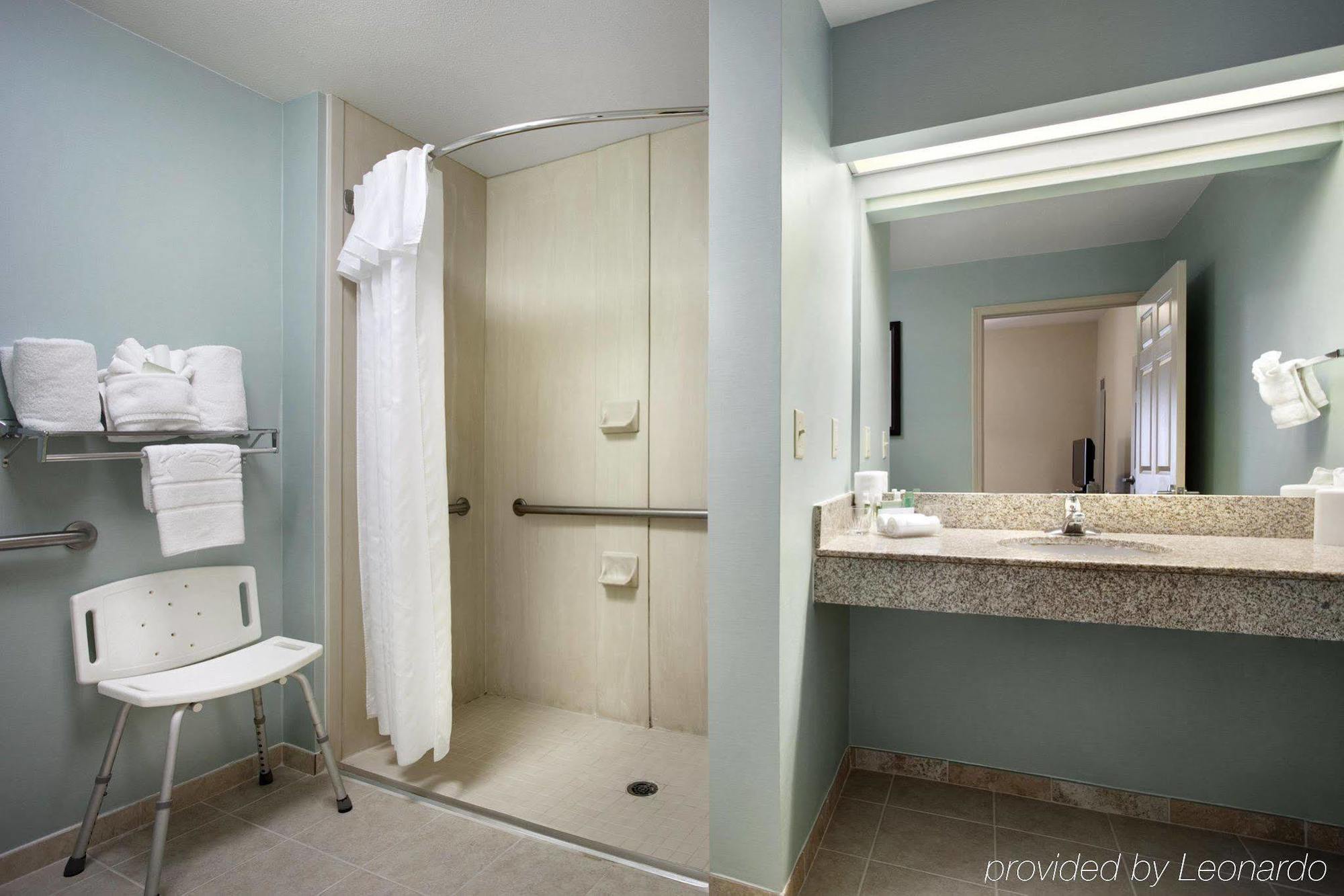 Homewood Suites Nashville Airport Номер фото