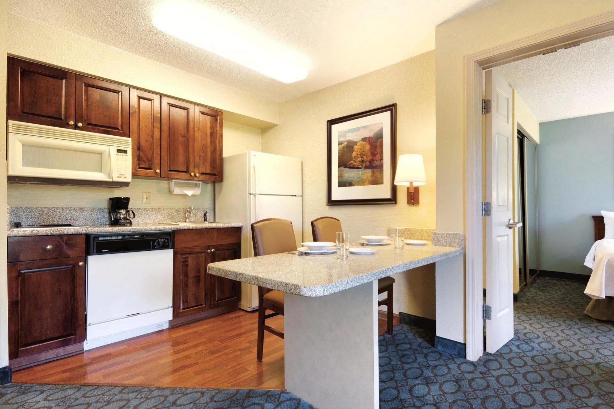 Homewood Suites Nashville Airport Екстер'єр фото